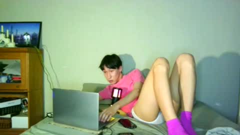 Snapshot of soft_and_quiet chatting on December 2025 05:42:02 PM Softie online show from December 2025 05:42:02 PM