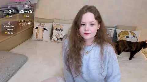 Snapshot of soft_purr_kitty chatting on October 2025 08:27:02 PM Mia online show from October 2025 08:27:02 PM