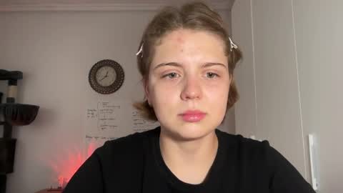 Ilisabet online show from April 2026 10:37:02 AM