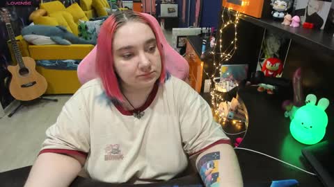 Sofie online show from February 2025 02:23:01 AM