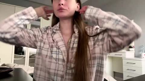 softlygirl online show from February 2026 01:20:02 PM