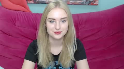 sofysoft online show from October 2025 04:44:02 AM