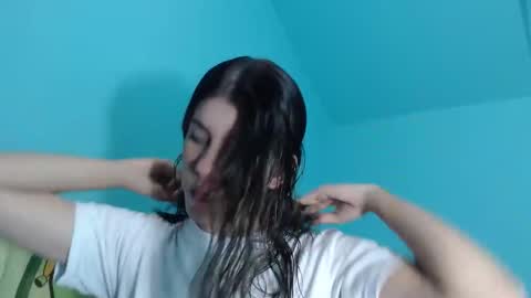 Snapshot of sol9931 chatting on March 2025 10:05:02 PM sol9931 online show from March 2025 10:05:02 PM