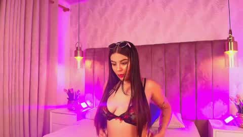 SOL  THIAGO online show from April 2026 11:14:02 AM