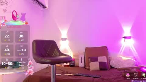 Snapshot of sol_vanegas chatting on June 2026 01:33:01 PM SOL online show from June 2026 01:33:01 PM