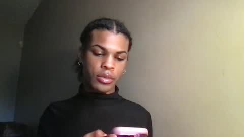 SolaceEve online show from November 2025 07:34:02 PM