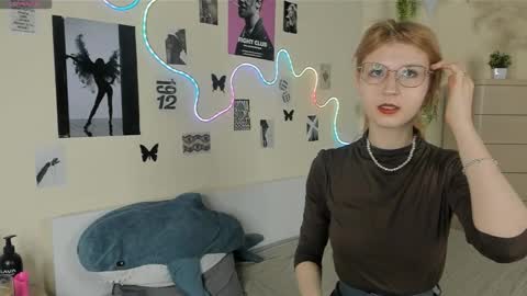 Snapshot of solarmyst chatting on February 2026 06:35:01 AM Nana online show from February 2026 06:35:01 AM