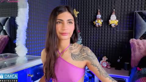 Snapshot of solbeaumont chatting on November 2025 06:10:02 PM Sol online show from November 2025 06:10:02 PM