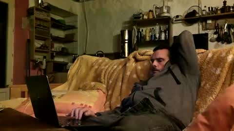 Snapshot of soldierboyparis chatting on January 2025 07:32:02 PM Alex Dixon online show from January 2025 07:32:02 PM