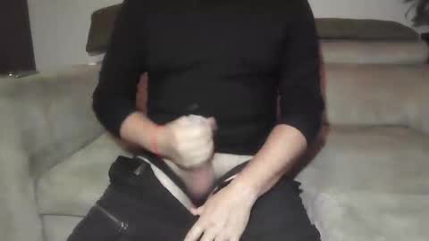 Snapshot of sole73 chatting on December 2025 06:27:02 PM Sole Obedient online show from December 2025 06:27:02 PM