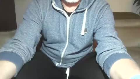 Snapshot of sole73 chatting on December 2025 08:25:02 PM Sole Obedient online show from December 2025 08:25:02 PM