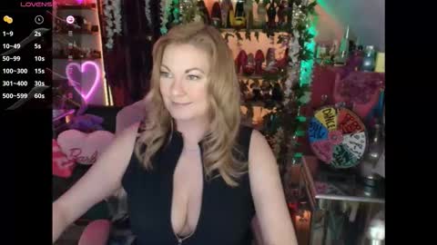 solesticia online show from April 2026 02:20:01 AM