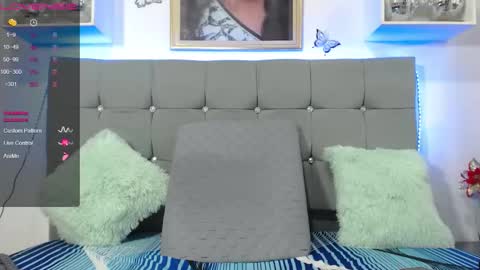 soleth_red online show from October 2025 12:12:02 AM