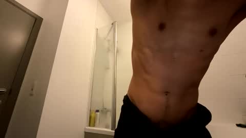 Snapshot of solmonier chatting on September 2025 01:07:02 AM solmonier online show from September 2025 01:07:02 AM