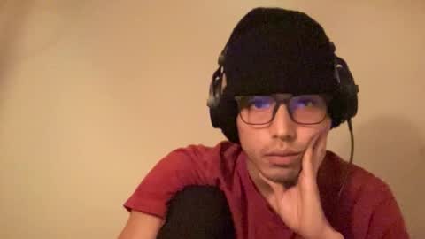 Snapshot of solmonier chatting on December 2025 08:25:02 PM solmonier online show from December 2025 08:25:02 PM