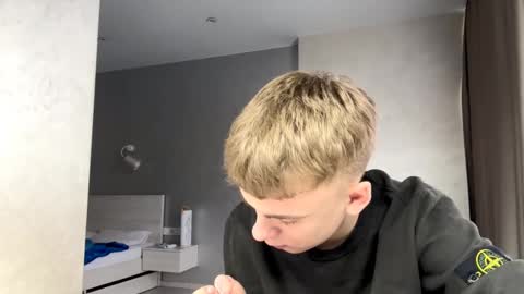 Snapshot of solofury chatting on February 2026 07:17:01 AM Jett online show from February 2026 07:17:01 AM