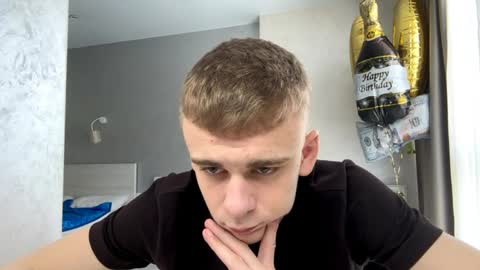Snapshot of solofury chatting on May 2026 10:33:02 AM Jett online show from May 2026 10:33:02 AM