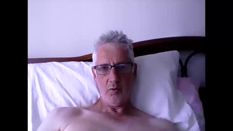 Snapshot of soloman1969 chatting on December 2025 02:38:01 AM Soloman online show from December 2025 02:38:01 AM