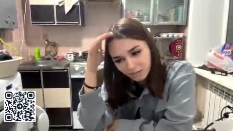 Hello My name is Jane  im new model here and little but shy but curious. online show from November 2025 02:30:01 PM