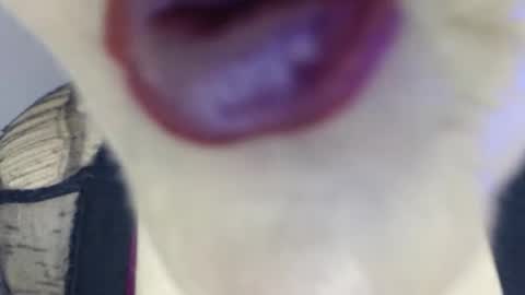 sondrariddle online show from November 2025 09:05:02 PM