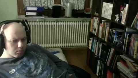 Tom online show from February 2026 08:29:01 PM