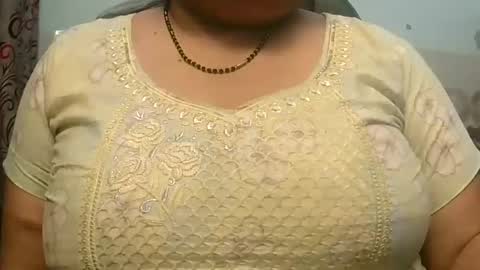 Snapshot of soni88888 chatting on February 2025 02:15:01 PM soni88888 online show from February 2025 02:15:01 PM