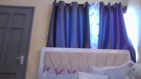 librron online show from April 2026 11:40:02 AM