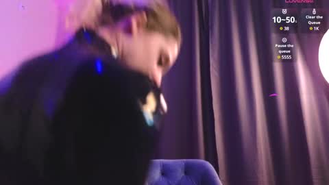 Snapshot of sonia__rose chatting on December 2024 07:11:02 PM Sonia online show from December 2024 07:11:02 PM