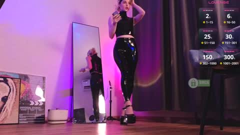 Snapshot of sonia__rose chatting on January 2025 04:08:01 PM Sonia online show from January 2025 04:08:01 PM