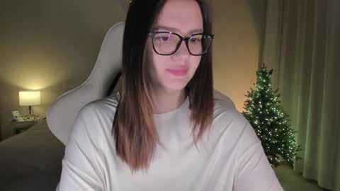 sonia_moon_ online show from December 2024 01:18:02 AM