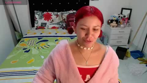 soniahardass online show from April 2026 12:18:02 PM