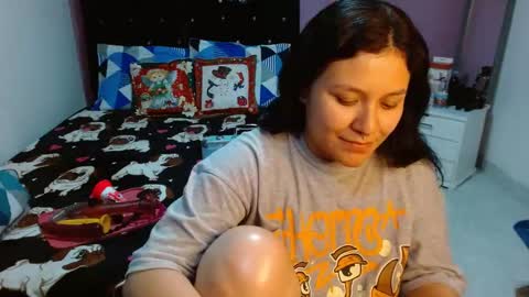 Snapshot of soniaplayass chatting on December 2024 12:23:01 AM soniaplayass online show from December 2024 12:23:01 AM