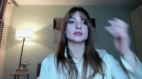 Snapshot of sonicdesire chatting on February 2026 07:23:01 PM Your Lanocka 3 online show from February 2026 07:23:01 PM