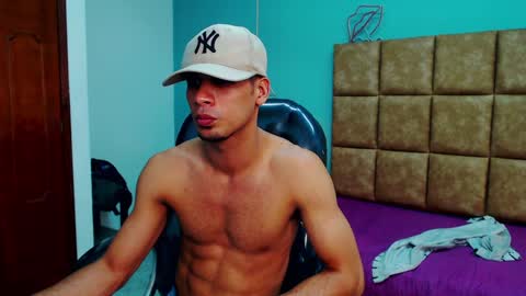 Snapshot of sonicj25_ chatting on January 2025 09:08:02 AM SONIC online show from January 2025 09:08:02 AM