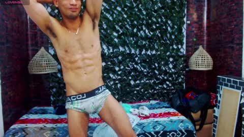 Snapshot of sonicj25_ chatting on January 2025 03:26:02 AM SONIC online show from January 2025 03:26:02 AM