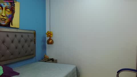 Snapshot of sonicj25_ chatting on January 2025 01:20:02 AM SONIC online show from January 2025 01:20:02 AM