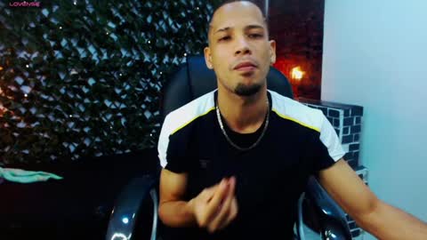 Snapshot of sonicj25_ chatting on February 2025 09:29:02 PM SONIC online show from February 2025 09:29:02 PM