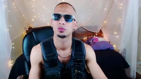 Snapshot of sonicj25_ chatting on March 2025 04:17:02 AM SONIC online show from March 2025 04:17:02 AM