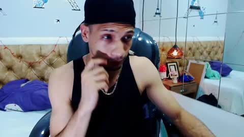 Snapshot of sonicj25_ chatting on March 2025 10:19:02 PM SONIC online show from March 2025 10:19:02 PM