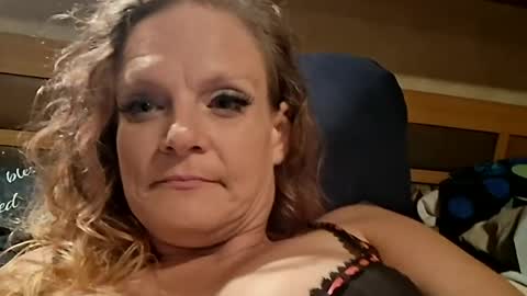 Snapshot of sonicslut chatting on July 2026 10:40:01 AM Homestead Hell online show from July 2026 10:40:01 AM