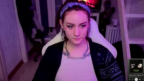 Snapshot of sonicsupergirl chatting on October 2025 10:00:02 PM Rie online show from October 2025 10:00:02 PM