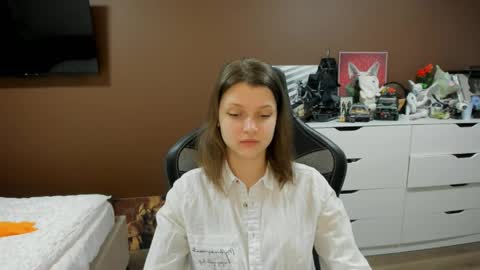 Snapshot of soninex chatting on May 2026 03:31:02 PM SoniNex online show from May 2026 03:31:02 PM