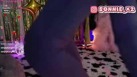 Sonnie online show from March 2026 02:00:01 PM