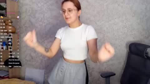 Snapshot of sonya_mikki chatting on March 2025 02:28:02 AM Sonya  online show from March 2025 02:28:02 AM