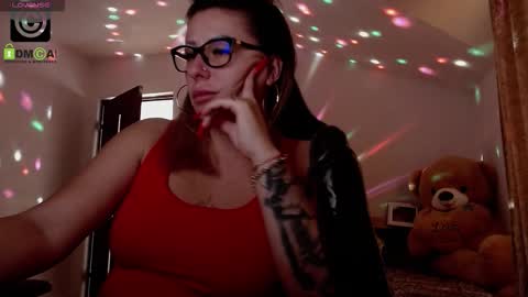 Snapshot of sonyadevon chatting on October 2025 06:57:01 AM Sonia online show from October 2025 06:57:01 AM