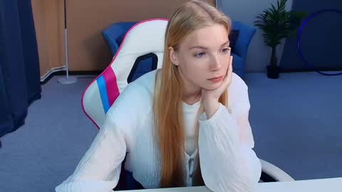 Sofia online show from June 2026 07:42:01 AM