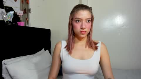 Sophia online show from May 2026 03:03:02 AM