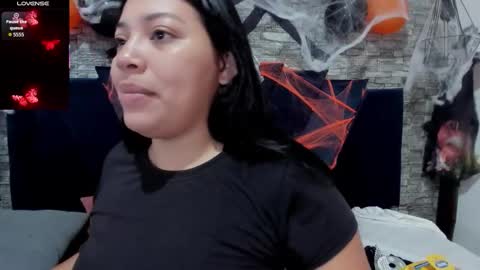 Sophia  online show from October 2025 11:58:02 AM