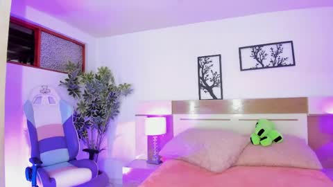 sophia_duarte_ online show from May 2026 11:49:01 AM