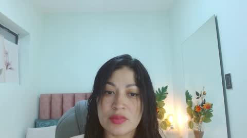 Snapshot of sophia_hadid chatting on April 2026 10:12:02 PM Sophia online show from April 2026 10:12:02 PM